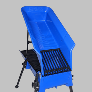 Close-up of the Deep Blue Gold Trek Pro Gen 5 hopper and classifier screen